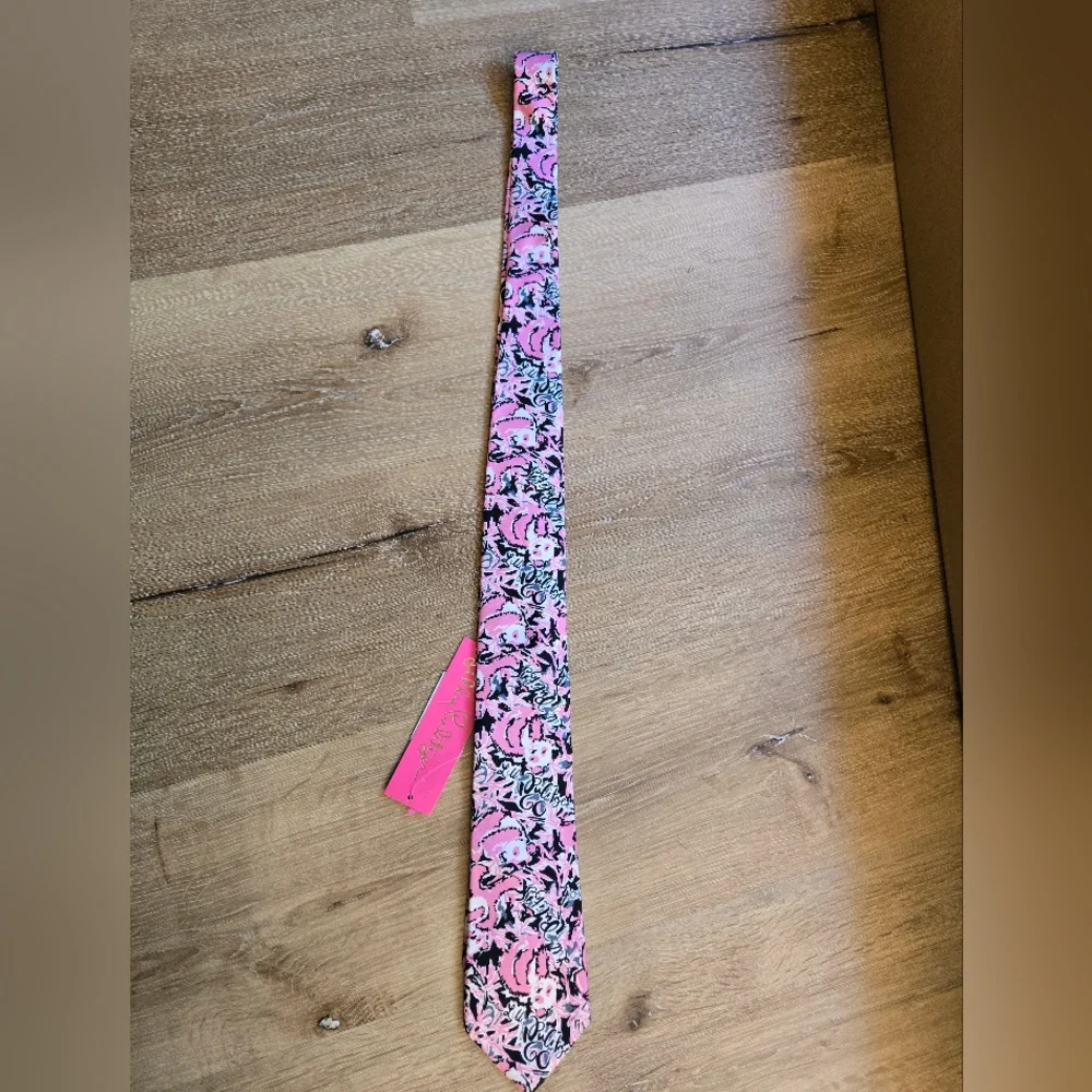 Lilly Pulitzer Men's Tie Hanging With My Boo - Picture 2 of 3